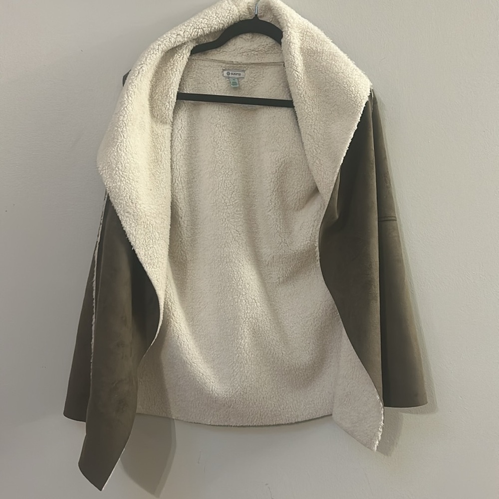 Susina Women's Vest - Size M - Picture 3 of 4